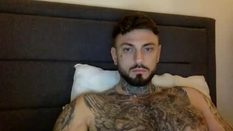 Snapshot of krxt13 chatting on November 10, 8:30 pm krxt13 online show from November 10, 8:30 pm