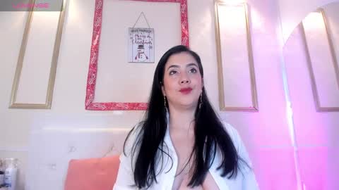 Snapshot of krystal_taylor23 chatting on December 31, 4:25 pm Kystal Taylor online show from December 31, 4:25 pm