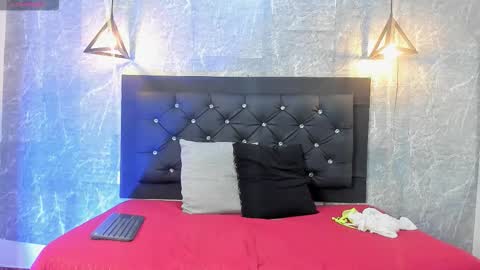 Kystal Taylor online show from November 14, 11:09 am