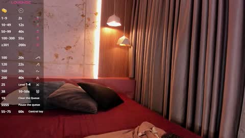 krystalswift_ online show from January 7, 2:58 am