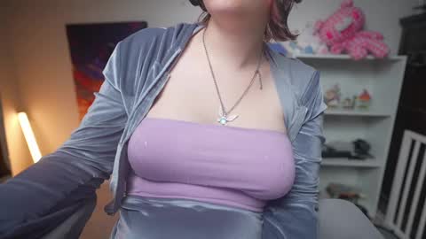 Snapshot of krystalsyxx chatting on March 7, 8:11 pm Krystal Syx online show from March 7, 8:11 pm