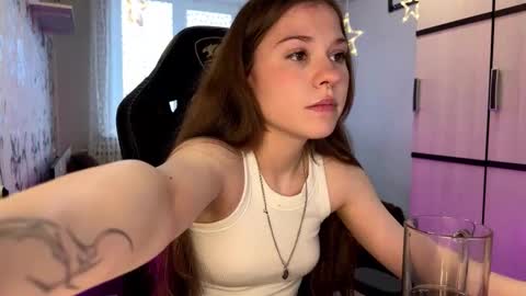 Alis online show from December 18, 11:27 am