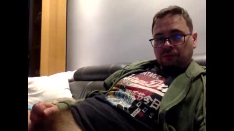 Snapshot of krzysztof1977 chatting on March 8, 11:49 pm krzysztof1977 online show from March 8, 11:49 pm