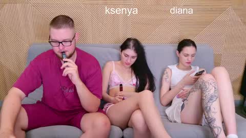 Snapshot of ksenyahot chatting on June 9, 7:09 am WebcamWhore online show from June 9, 7:09 am