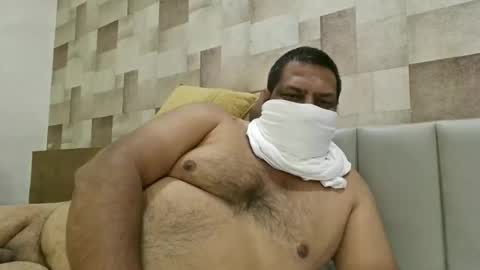 Snapshot of ksmani19471947 chatting on February 25, 11:58 pm Indianhere online show from February 25, 11:58 pm