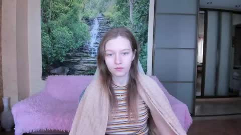 ksuhesa online show from May 18, 2:29 am
