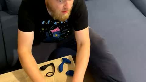 Tony online show from September 24, 8:12 pm