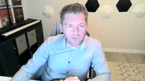 Snapshot of kukk_you chatting on November 18, 9:30 pm kukk_you online show from November 18, 9:30 pm