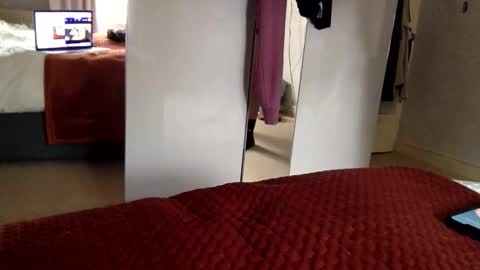 Snapshot of kulashaker46 chatting on September 28, 10:09 am kulashaker46 online show from September 28, 10:09 am