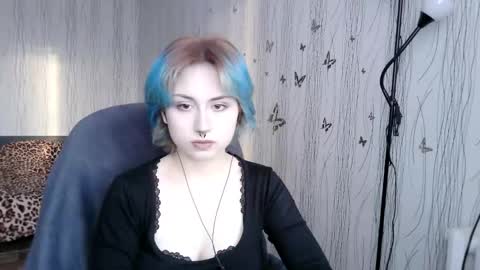 Alice online show from March 24, 2:22 pm