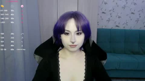 Alice online show from May 24, 1:49 pm