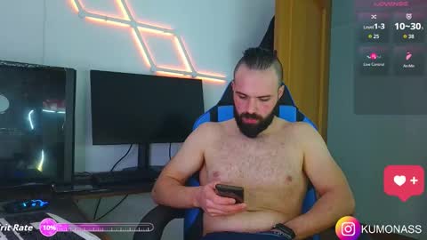 kumonass online show from October 29, 8:10 pm