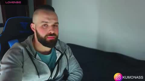 kumonass online show from February 14, 8:05 pm