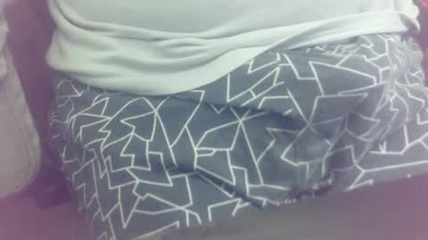 Snapshot of kunahub17 chatting on March 8, 5:38 am kunahub17 online show from March 8, 5:38 am