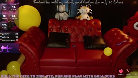 Fetiche Woman online show from January 5, 10:10 am