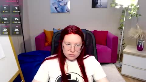 kuri_u online show from March 22, 9:13 am