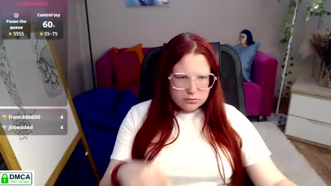 kuri_u online show from June 3, 3:06 pm