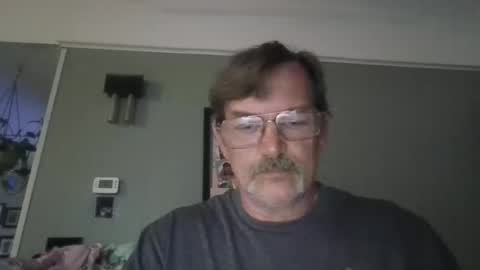 kurt3398 online show from May 13, 9:55 pm
