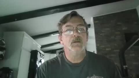 kurt3398 online show from May 14, 11:28 am