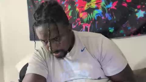 Snapshot of kushgod711 chatting on May 4, 11:01 pm kgbbc9 online show from May 4, 11:01 pm