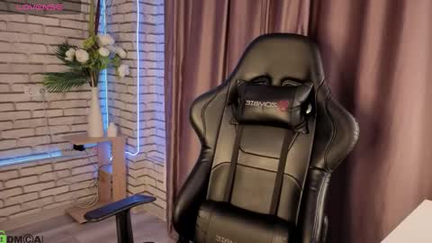 Kvetachka Thu-Sun 0900am-1500pmGTM2 online show from December 2, 12:49 am