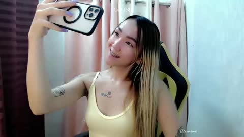 kweenie1026 online show from April 21, 11:49 am