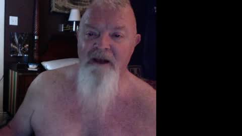 Snapshot of kyhgihntight chatting on January 9, 2:22 am Nick Nude Celt KYHighNTight online show from January 9, 2:22 am