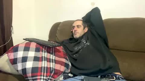 Snapshot of kyle67527 chatting on December 24, 4:22 am kyle67527 online show from December 24, 4:22 am