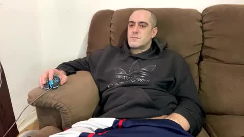 Snapshot of kyle67527 chatting on February 24, 4:04 pm kyle67527 online show from February 24, 4:04 pm