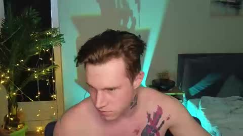 Snapshot of kyle_4u chatting on February 25, 9:20 am Kyle online show from February 25, 9:20 am