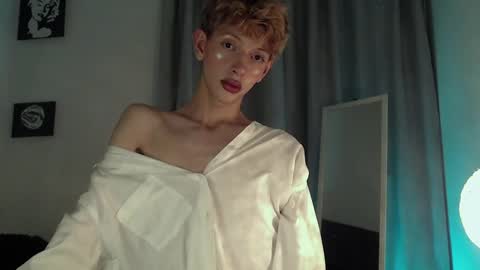 Kyle Cooper online show from December 7, 5:37 am