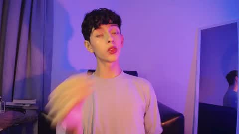 Kyle Cooper online show from February 21, 3:34 am