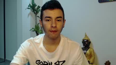 kyle online show from December 4, 5:05 am