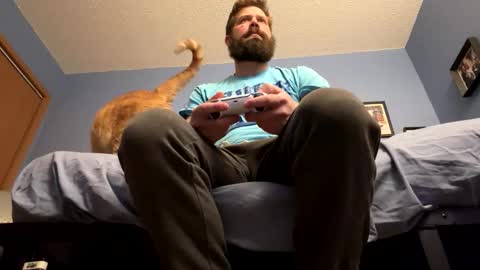 kyleisabadname online show from October 31, 3:07 am