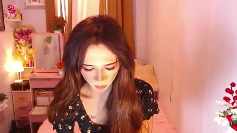 babyKylene online show from February 10, 7:56 am