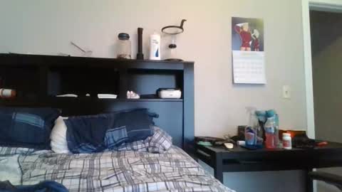 kylevogt2024 online show from April 3, 4:49 pm