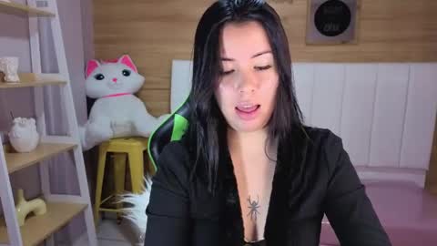 Snapshot of kylia_a chatting on April 27, 7:56 pm Kilya online show from April 27, 7:56 pm