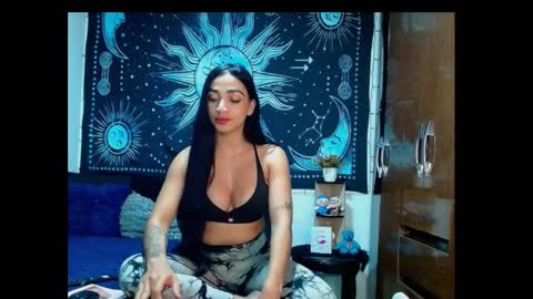 Snapshot of kylie_capricorn chatting on February 10, 10:40 pm kylie online show from February 10, 10:40 pm