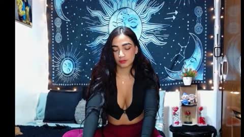 kylie online show from March 5, 9:44 pm