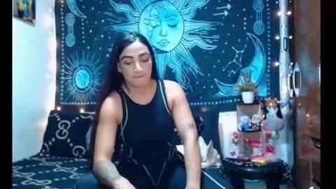 Snapshot of kylie_capricorn chatting on June 4, 10:05 pm kylie online show from June 4, 10:05 pm