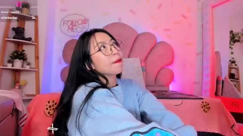 Snapshot of kylie_evans_18 chatting on February 9, 10:52 am Kylie online show from February 9, 10:52 am