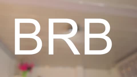 kylie online show from February 25, 4:10 pm