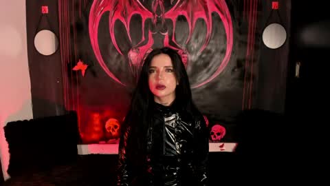 Snapshot of kylie_foxx1 chatting on April 11, 1:43 am submissive demon Please help me to reach 500 thumbs up online show from April 11, 1:43 am