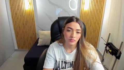  KYLIE  online show from October 28, 3:10 am