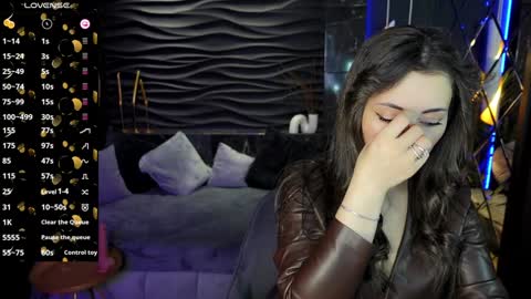 Kylie online show from February 3, 9:19 am