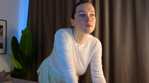 Anna online show from February 8, 10:29 am