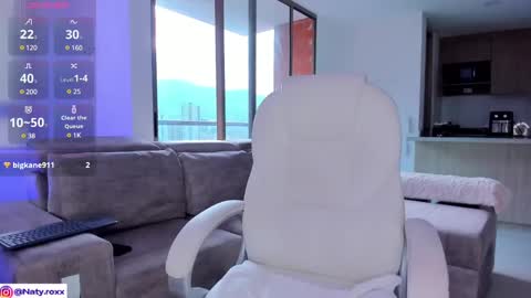     online show from February 23, 10:20 pm