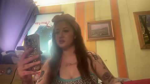 Snapshot of kylie_star30 chatting on June 8, 7:09 am kylie_star30 online show from June 8, 7:09 am