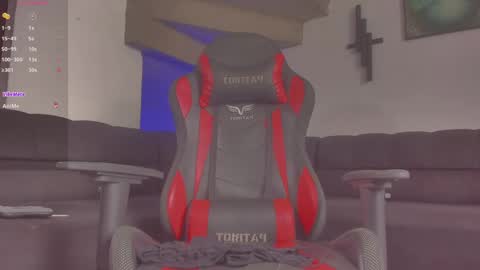 kylie_sweetcock online show from April 18, 6:23 pm