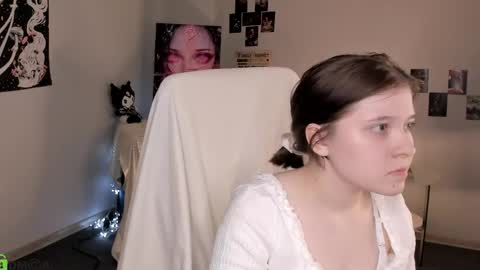 Kylie online show from June 4, 3:01 am